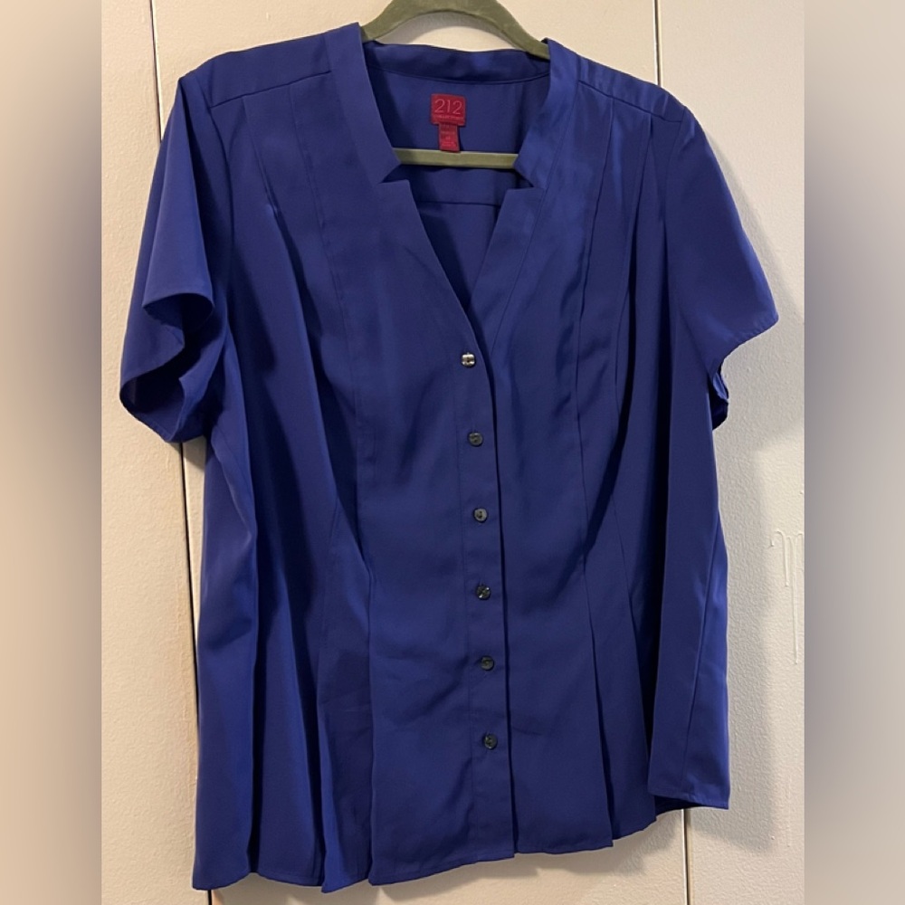 BLUE 212 COLLECTION SHORT SLEEVE TOP (1X)